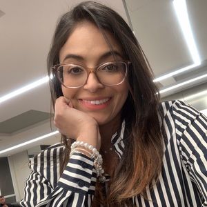 Meet your Posher, Marieli